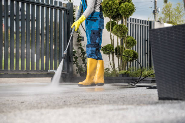 Why Choose Our Certified Pressure Washing Experts for Your Project Needs in Halawa, HI?